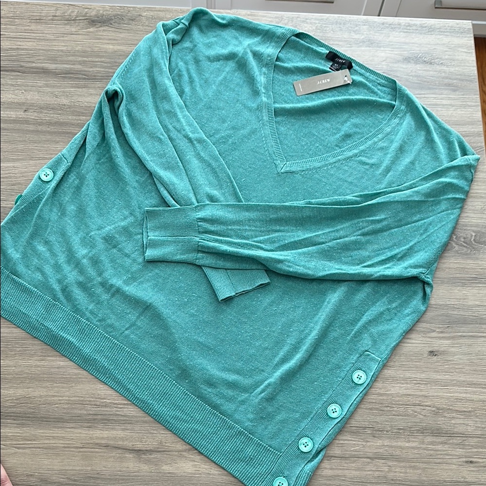 J crew summer linen Turquoise V-Neck Sweater with button detailing